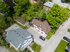 4 East Street, Barrie, ON L4M 2N4