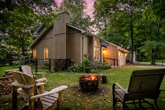 14 ONEIDA Crescent, Tiny, ON L9M 0B2
