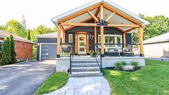 17 Bowman Avenue, Barrie, ON L4M 1V1