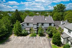 440 Oxbow Crescent W, Collingwood, ON L9Y 5B4