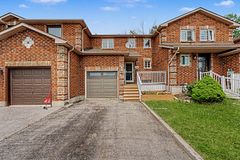 334 Dunsmore Lane, Barrie, ON L4M 7B2