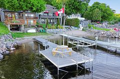 427 Mundys Bay Road, Midland, ON L4R 5H1