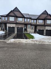1022 Wright Drive, Midland, ON L4R 0E4
