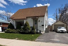 65 Donald Street, Barrie, ON L4N 1E5