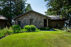 5498 Fawn Bay Road, Ramara, ON L3V 6H6