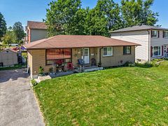 54 Ferris Lane, Barrie, ON L4M 2Y3