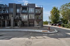 51 Wyn Wood Lane, Orillia, ON L3V 8P7