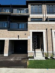 134 Turnberry Lane, Barrie, ON L9J 0M3