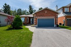 34 O'Shaughnessy Crescent, Barrie, ON L4N 7L8