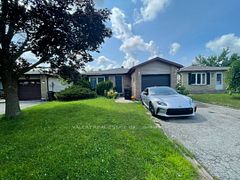 73 Hickling Trail 2, Barrie, ON L4M 5S7