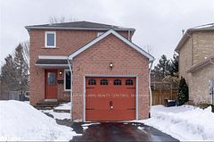 21 Delaney Crescent, Barrie, ON L4N 7C3