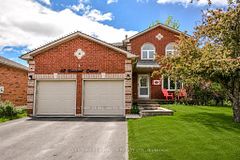 42 Farmstead Crescent, Barrie, ON L4N 8S1