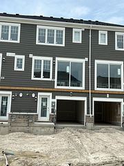 99 Surf Drive, Wasaga Beach, ON L9Z 0L2