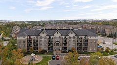 40 Ferndale Drive S 204, Barrie, ON L4N 2L3