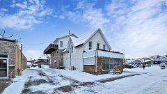 66 Maple Avenue 102, Barrie, ON L4N 1R8