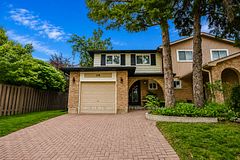 139 Kozlov Street, Barrie, ON L4N 4R1