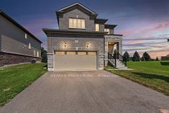 23 Autumn Drive, Wasaga Beach, ON L9Z 0K7