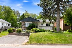 209 Cliff Road, Barrie, ON L4N 3X5