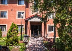 141 Edgehill Drive L5, Barrie, ON L4N 1L9