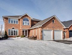129 Gore Drive, Barrie, ON L4N 0A8