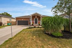 15 Corbett Street, Springwater, ON L0L 1P0