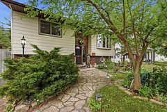 488 Maple Street, Collingwood, ON L9Y 2S5