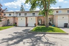 2 Bernick Drive 23, Barrie, ON L4M 5K4