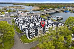 8 Bru Lor Lane, Orillia, ON L3V 8P4