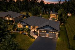 36 MERRINGTON Avenue, Oro-Medonte, ON L3V 0R5