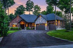 30 Black Creek Trail, Springwater, ON L0L 1Y3
