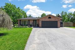 1959 Snow Valley Road, Springwater, ON L0L 1Y3