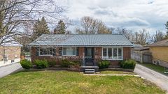 113 North Street W, Orillia, ON L3V 3S7