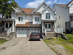 181 Patterson Road UPPER LEVEL, Barrie, ON L4N 4R7
