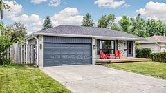 29 Bronte Crescent Upper, Barrie, ON L4N 5B8