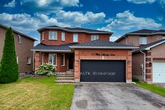 93 Holly Meadow Road, Barrie, ON L4N 0A1