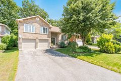 123 Wawinet Street, Midland, ON L4R 5A9
