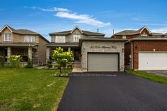 50 Livia Herman Way, Barrie, ON L4M 6X1