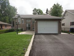 15 47th Street N, Wasaga Beach, ON L9Z 1Y5