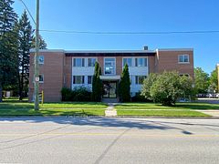 174 Grove Street E 3, Barrie, ON L4M 2P7
