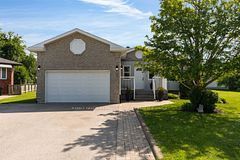 5 Allan Court, Springwater, ON L0L 1P0