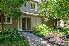 569 Oxbow Crescent, Collingwood, ON L9Y 5B4