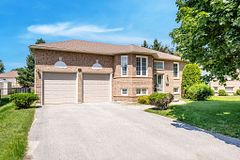 31 Brouwer Crescent, Wasaga Beach, ON L9Z 1L8
