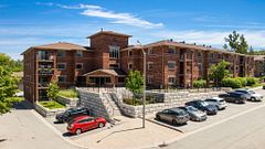 1 Quail Crescent 103, Barrie, ON L4N 6W9