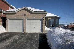 109 Livia Herman Way LOWER, Barrie, ON L4M 7K5