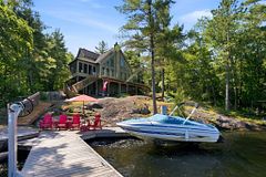 4296 Manton Lane, Severn, ON L0K 1E0