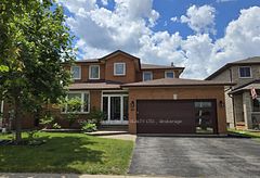 105 Chieftain Crescent Bachelor, Barrie, ON L4N 6J2