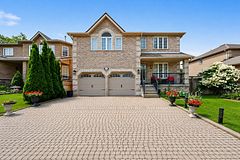 41 RUSSELL HILL Drive, Barrie, ON L4N 0C2