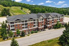 40 Horseshoe Boulevard Suite 206, Oro-Medonte, ON L4M 4Y8