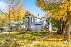 29 TECUMSETH Street, Orillia, ON L3V 1X7