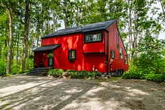 82 Huronwoods Drive, Oro-Medonte, ON L0K 1E0